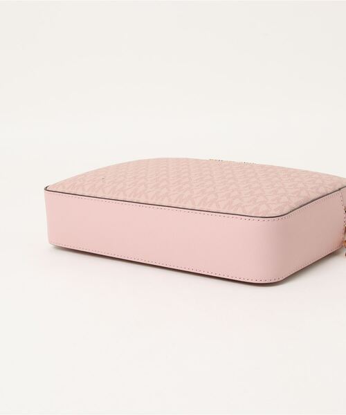 MICHAEL KORS（マイケルコース）の「JET SET ITEM クロスボディ ラージ（ショルダーバッグ・レディース・ピンク系・FREE）」の6枚目の写真