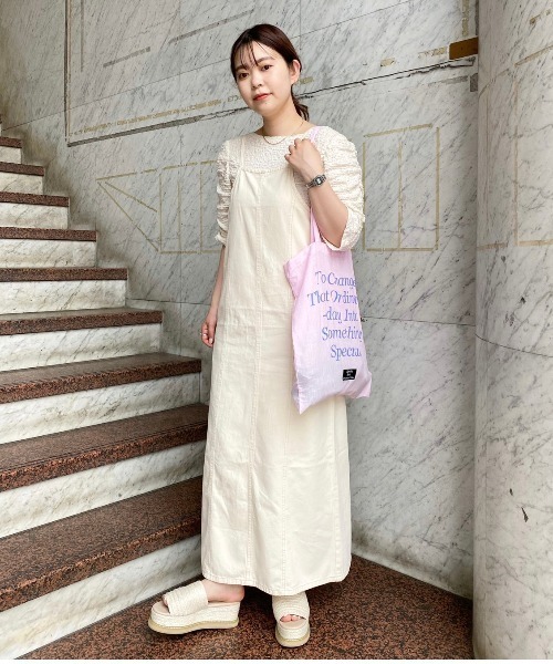 Kastane(カスタネ)の「厚底カラージュートサンダル(サンダル・レディース・ブラック/アイボリー・36/38/37)」の16枚目の写真