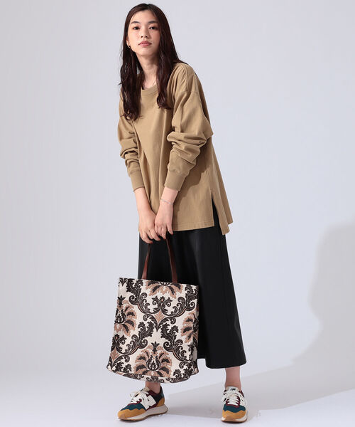 B:MING by BEAMS（ビーミングバイビームス）の「B:MING by BEAMS / USAコットン ビッグ Tシャツ 21AW-R（Tシャツ/カットソー・レディース・ライトグレー/ブラック/オフホワイト/ベージュ系・ONE SIZE）」の7枚目の写真