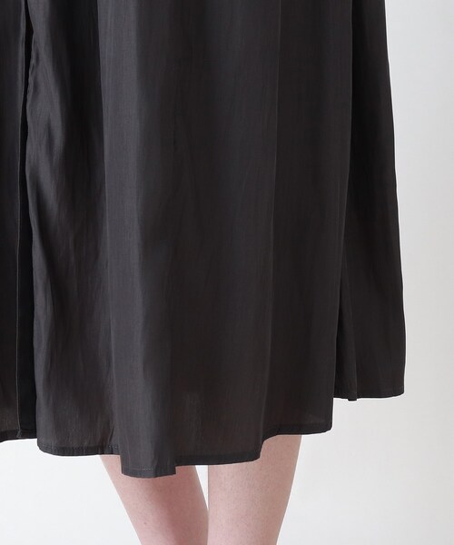 DRESKIP（ドレスキップ）の「◆サテンギャザ－ロングワンピース（ワンピース・レディース・オフホワイト/グレー系その他/ブラウン系その他/オレンジ・02/03）」の16枚目の写真