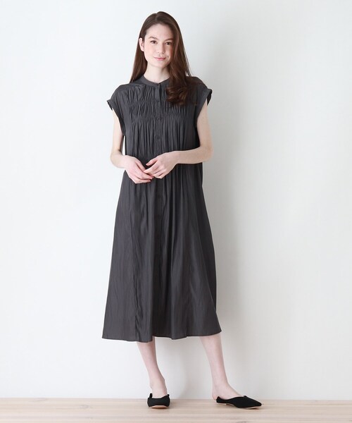 DRESKIP（ドレスキップ）の「◆サテンギャザ－ロングワンピース（ワンピース・レディース・オフホワイト/グレー系その他/ブラウン系その他/オレンジ・02/03）」の18枚目の写真