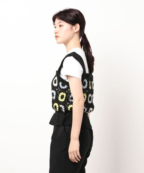 Hamble by Par Avion（ハンブルバイパラビオン）の「かぎ針ビスチェ（その他トップス・レディース・ブラック/アイボリー・ONESIZE）」の6枚目の写真