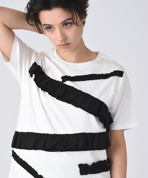RAW FUDGE(ローファッジ)の「デザインフリルTシャツ(Tシャツ/カットソー・レディース・ホワイト/ブラック/オフホワイト・M)」の9枚目の写真
