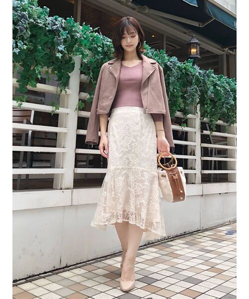 MERCURYDUO(マーキュリーデュオ)の「フェイクスエードライダースジャケット(テーラードジャケット・レディース・ブラウン/アイボリー・FREE)」の3枚目の写真