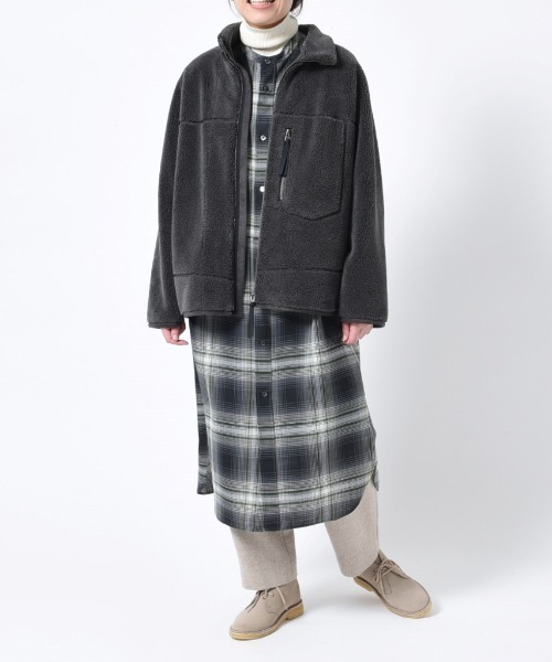 LE GLAZIK（ルグラジック）の「LE GLAZIK/ル グラジック　フェイクムートンブルゾン　FAKE MOUTON BLOUSON #LG-A0094NFM（ムートンコート・レディース・グレー/サンドベージュ・36）」の15枚目の写真