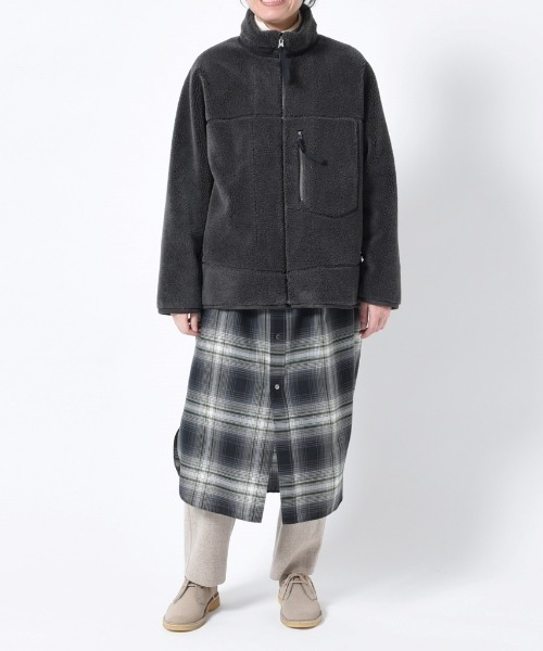 LE GLAZIK（ルグラジック）の「LE GLAZIK/ル グラジック　フェイクムートンブルゾン　FAKE MOUTON BLOUSON #LG-A0094NFM（ムートンコート・レディース・グレー/サンドベージュ・36）」の8枚目の写真