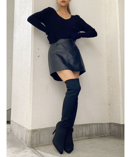 GYDA(ジェイダ)の「リブVネックニット TOPS(ニット/セーター・レディース・ブラック/ベージュ/オフホワイト・FREE)」の14枚目の写真