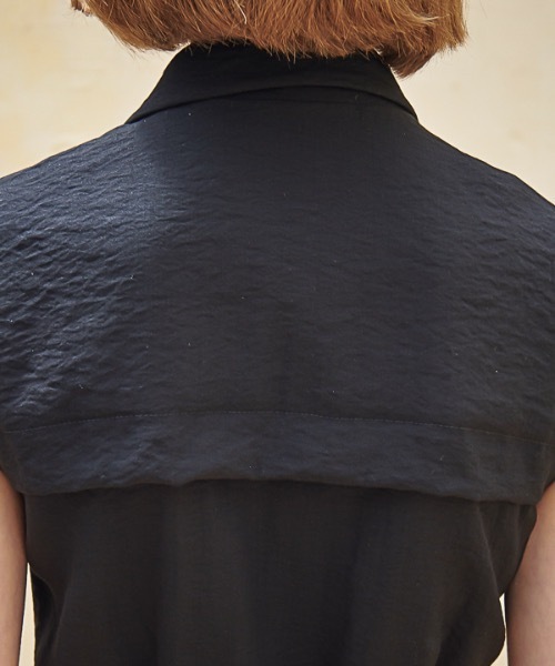 ACUD（アクド）の「【ACUD 】スリーブレステイラード ラップワンピース / Sleeveless Tailored Wrap One-Piece（シャツワンピース・レディース・ホワイト/ブラック/ブルー・SMALL/MEDIUM）」の11枚目の写真