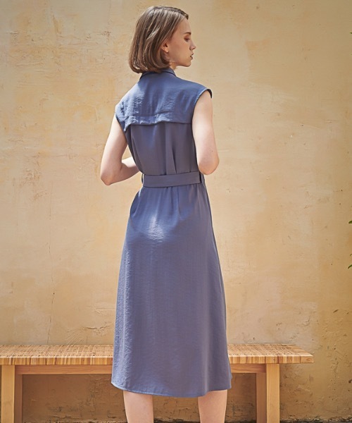 ACUD（アクド）の「【ACUD 】スリーブレステイラード ラップワンピース / Sleeveless Tailored Wrap One-Piece（シャツワンピース・レディース・ホワイト/ブラック/ブルー・SMALL/MEDIUM）」の9枚目の写真