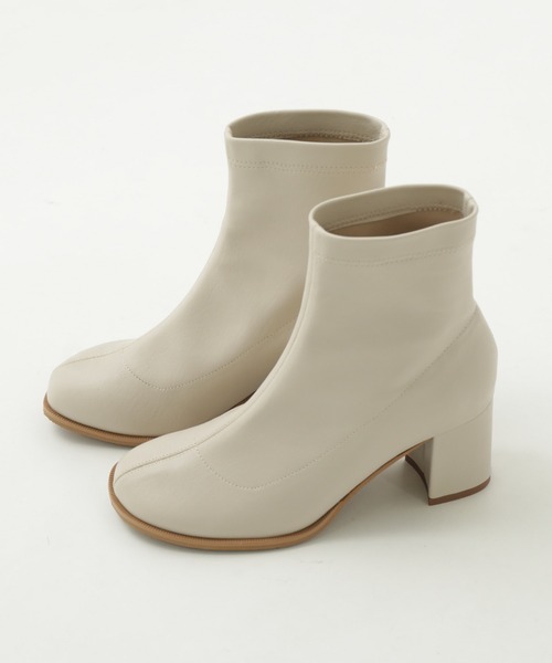 RAY CASSIN（レイカズン）の「ストレッチオブリークブーツ（ブーツ・レディース・ブラック/ベージュ/ブラウン/キナリ・SMALL/MEDIUM/LARGE）」の6枚目の写真