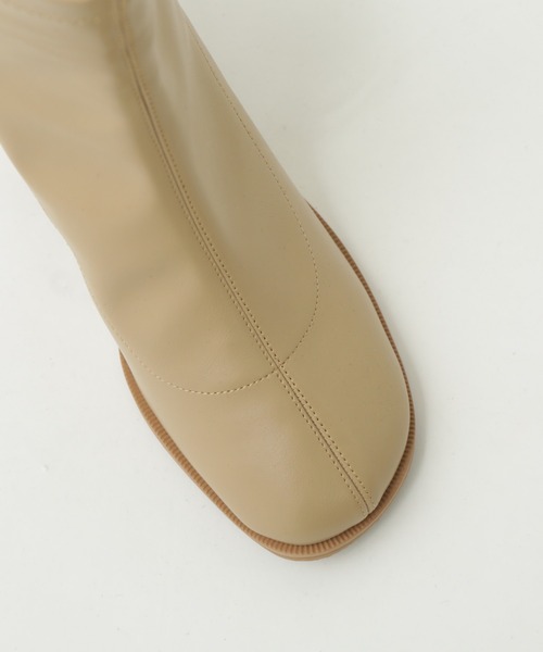 RAY CASSIN（レイカズン）の「ストレッチオブリークブーツ（ブーツ・レディース・ブラック/ベージュ/ブラウン/キナリ・SMALL/MEDIUM/LARGE）」の20枚目の写真