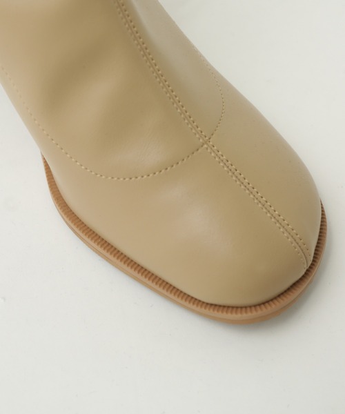 RAY CASSIN（レイカズン）の「ストレッチオブリークブーツ（ブーツ・レディース・ブラック/ベージュ/ブラウン/キナリ・SMALL/MEDIUM/LARGE）」の17枚目の写真