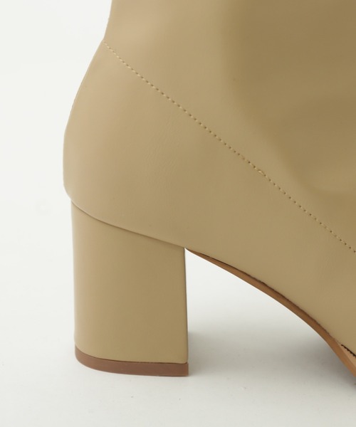 RAY CASSIN（レイカズン）の「ストレッチオブリークブーツ（ブーツ・レディース・ブラック/ベージュ/ブラウン/キナリ・SMALL/MEDIUM/LARGE）」の11枚目の写真