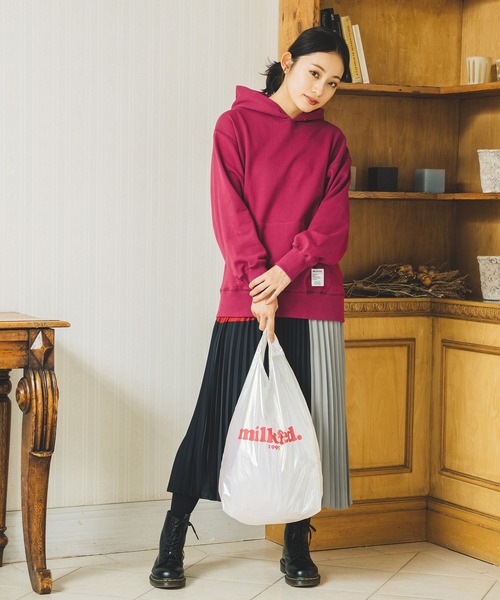 MILKFED.(ミルクフェド)の「COLORBLOCK PLEATED SKIRT(スカート・レディース・ブラック/ネイビー/グリーン・ONE SIZE)」の7枚目の写真