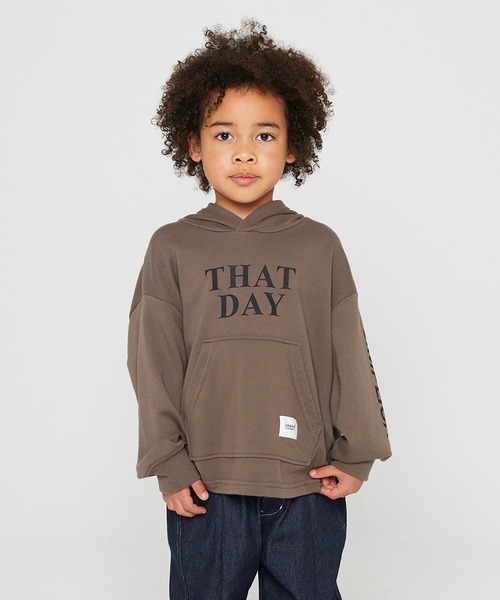 GENERATOR（ジェネレーター）の「GENERATOR　THATDAYパーカー/FILMSパーカー（パーカー・キッズ・チャコールグレー/ブラック/アッシュブラウン/ブルー系その他/グレイッシュベージュ/ブラウン系その他5・M/L/XL/S）」の3枚目の写真