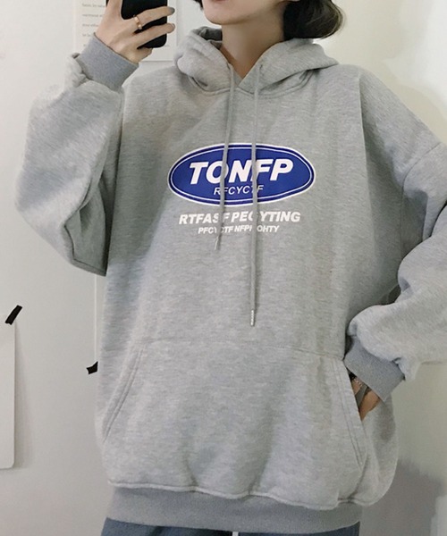 meJane(ミージェーン)の「TONFPサークルロゴプルパーカー(パーカー・レディース・ブラック/グレー・FREE)」の7枚目の写真