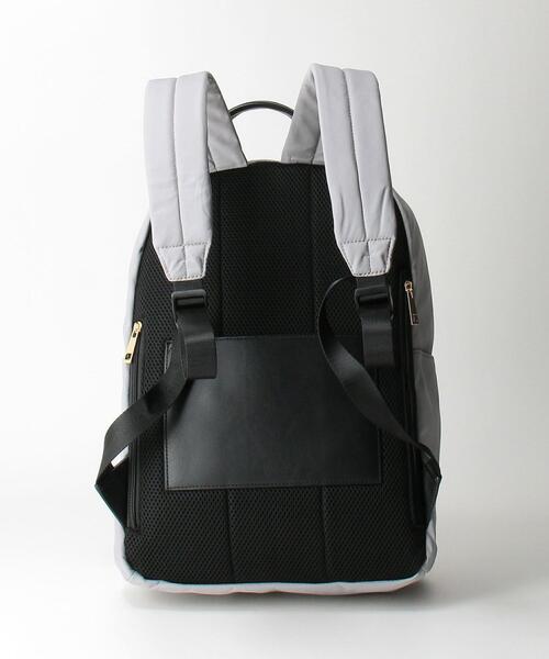 THE STATION STORE（ザ ステーション ストア）の「＜COOCO＞フェイクレザーポケット バックパック（バックパック/リュック・レディース・ライトグレー/ブラック・FREE）」の4枚目の写真