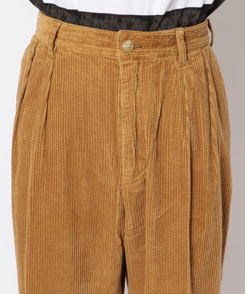schott（ショット）の「Schott(ショット) CORDUROY DOUBLE PLEATS WIDE PANTS/コーデュロイ 2タック ワイドパンツ（その他パンツ・メンズ・ブラック/ベージュ・SMALL/MEDIUM/LARGE/X-LARGE）」の5枚目の写真
