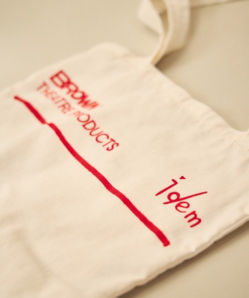 idem(イデム)の「Staff Sheeting Bag【idem × BROWN THEATRE PRODUCTS】(トートバッグ・レディース・オフホワイト・FREE)」の5枚目の写真