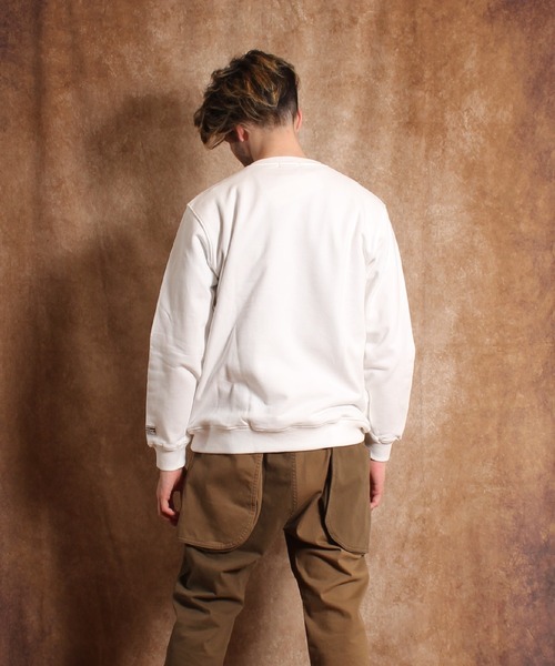 JUGLANS(ユグランス)の「【WILDERNESS EXPERIENCE】CAMP CREW SWEAT/クルーネックスウェット/メンズ(スウェット・メンズ・ベージュ/グレー/ホワイト・M/L/XL)」の7枚目の写真
