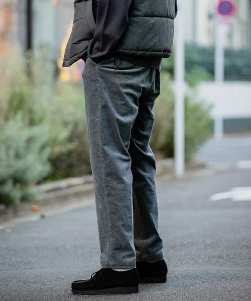URBAN RESEARCH DOORS（アーバンリサーチドアーズ）の「コーデュロイ テーパードトラウザー（その他パンツ・メンズ・ブラウン/グレー系その他/ブルー系その他/チャコールグレー・38/36/40）」の8枚目の写真