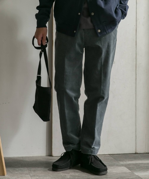 URBAN RESEARCH DOORS（アーバンリサーチドアーズ）の「コーデュロイ テーパードトラウザー（その他パンツ・メンズ・ブラウン/グレー系その他/ブルー系その他/チャコールグレー・38/36/40）」の14枚目の写真