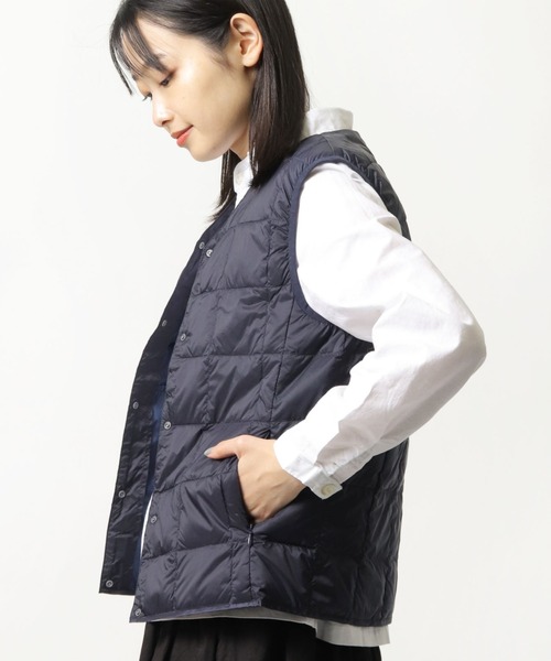TAION(タイオン)の「【 TAION / タイオン 】 Vネック レディース キルティングダウンベスト インナーダウン TAION-W001 DON ‥(ダウンベスト・レディース・ネイビー/ベージュ/オリーブドラブ/ブラック/ナチュラル/ダークブラウン/オフホワイト/グリーン/グレー/ブルー・M/L/XL)」の9枚目の写真