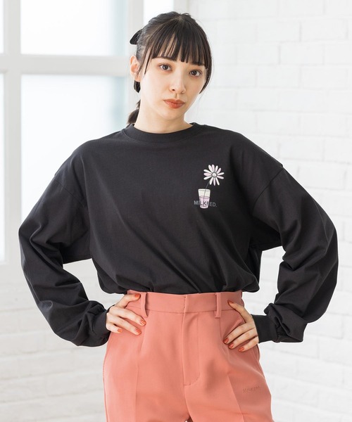 MILKFED.(ミルクフェド)の「LS TEE FLOWER VASE(Tシャツ/カットソー・レディース・ライトパープル/ライトブルー/ホワイト/ブラック・ONE SIZE)」の20枚目の写真