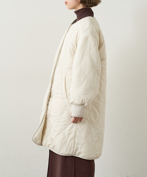 Omekashi（オメカシ）の「リバーシブルキルティングコート（ノーカラーコート・レディース・オフホワイト/ブラック・FREE）」の7枚目の写真