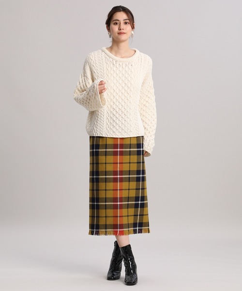 INED(イネド)の「フィッシャーマンニット(ニット/セーター・レディース・レッド/オフホワイト・9号)」の7枚目の写真