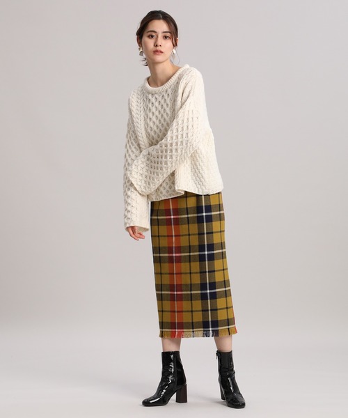 INED(イネド)の「フィッシャーマンニット(ニット/セーター・レディース・レッド/オフホワイト・9号)」の3枚目の写真