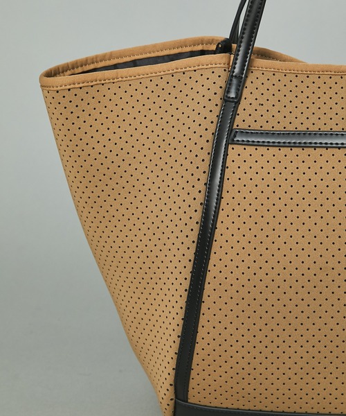 RIVE DROITE(リヴドロワ)の「【R.good(アールドットグッド)】ウエットパンチングトート(トートバッグ・レディース・ブラック/グレー/ベージュ・FREE)」の18枚目の写真