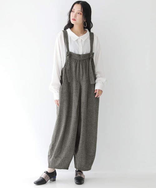 osharewalker（オシャレウォーカー）の「【廃盤】『ツイードコクーンサロペット』（サロペット/オーバーオール・レディース・グレー・FREE）」の3枚目の写真