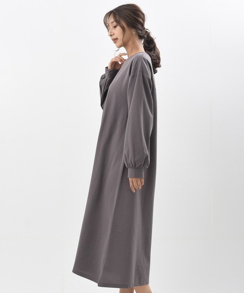 rps（アールピーエス）の「裏起毛カットジョーゼットフレアーワンピース（ワンピース・レディース・ブラック/グレー/カーキ・M）」の10枚目の写真