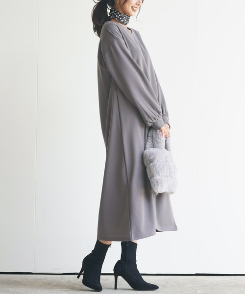 rps（アールピーエス）の「裏起毛カットジョーゼットフレアーワンピース（ワンピース・レディース・ブラック/グレー/カーキ・M）」の14枚目の写真