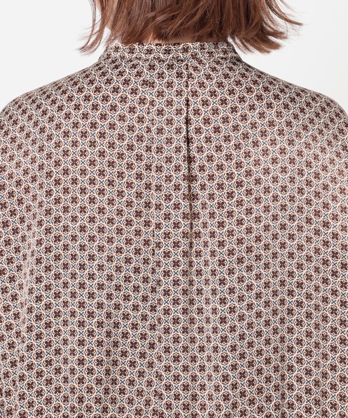 SLOBE IENA(スローブイエナ)の「Smallpattern シャツワンピース【手洗い可能】◆(ワンピース・レディース・ネイビー/ブラウン・FREE)」の4枚目の写真