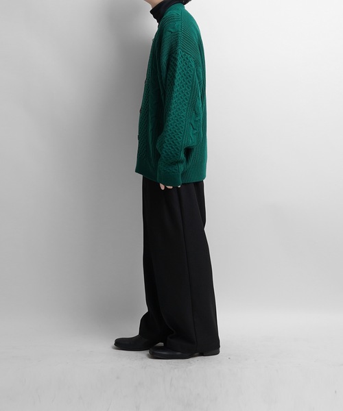 Confirm(コンファーム)の「オーバーサイズ ボリュームニット ケーブルカーディガン【Confirm】(カーディガン/ボレロ・メンズ・ブラック/ブラウン/サックスブルー/オレンジ/ブルー/ナチュラル/ブラック系その他/アッシュブラウン/モカ/グリーン・M/L)」の20枚目の写真