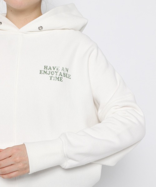 niko and...(ニコアンド)の「裏毛リメイクライクロゴパーカー(パーカー・レディース・ホワイト/グレー/モカ/ネイビー・MEDIUM/LARGE)」の13枚目の写真