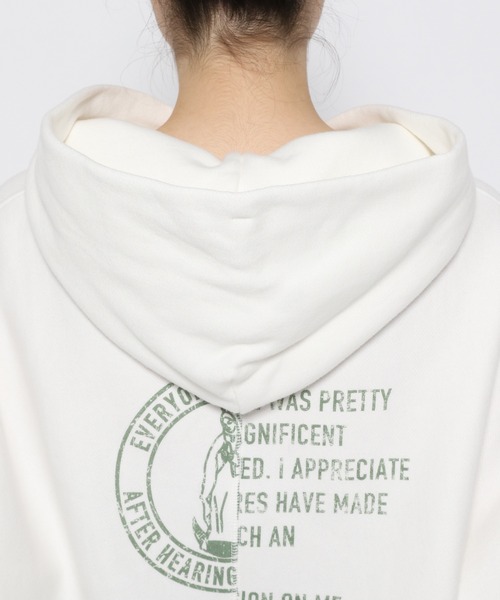 niko and（ニコアンド）の「裏毛リメイクライクロゴパーカー