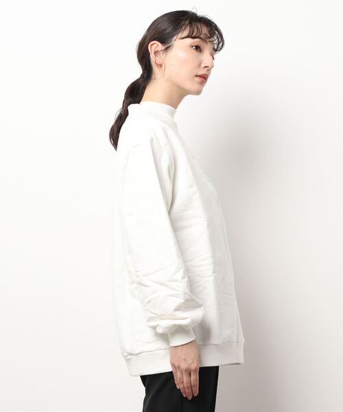 ANDGEEBEE（アンジービー）の「【UNISEX】サークルロゴ裏起毛スウェット（スウェット・レディース・ブラック/ホワイト・MEDIUM）」の3枚目の写真