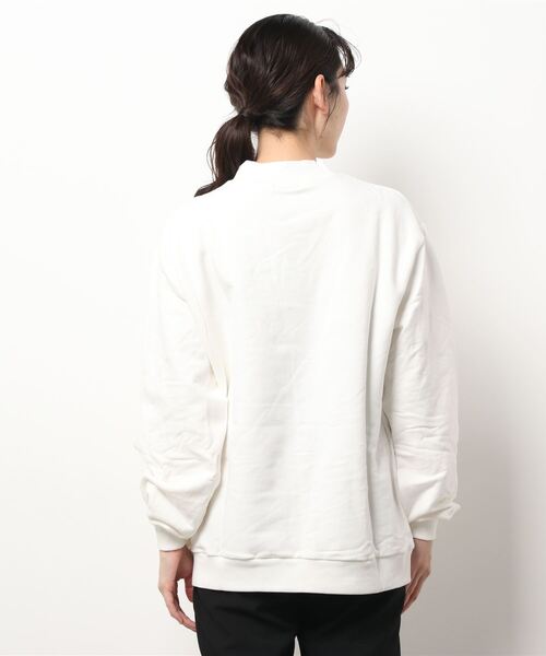 ANDGEEBEE（アンジービー）の「【UNISEX】サークルロゴ裏起毛スウェット（スウェット・レディース・ブラック/ホワイト・MEDIUM）」の4枚目の写真