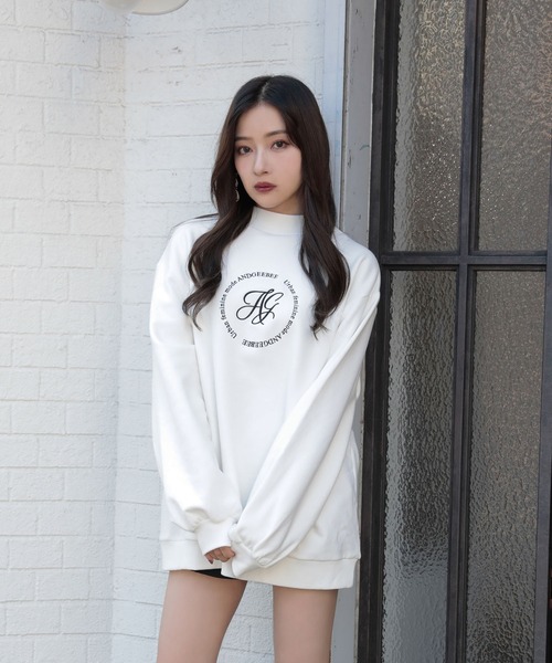 ANDGEEBEE（アンジービー）の「【UNISEX】サークルロゴ裏起毛スウェット（スウェット・レディース・ブラック/ホワイト・MEDIUM）」の19枚目の写真