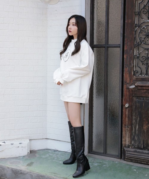 ANDGEEBEE（アンジービー）の「【UNISEX】サークルロゴ裏起毛スウェット（スウェット・レディース・ブラック/ホワイト・MEDIUM）」の17枚目の写真