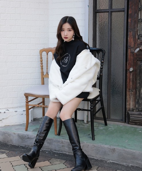 ANDGEEBEE（アンジービー）の「【UNISEX】サークルロゴ裏起毛スウェット（スウェット・レディース・ブラック/ホワイト・MEDIUM）」の8枚目の写真