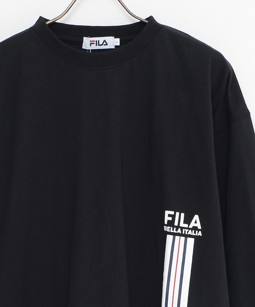 FILA(フィラ)の「【FILA/フィラ】WEB限定 別注 ワンポイントロゴ ラインプリント 綿100% ビックシルエット ドロップショルダー ロンT 長袖Tシャツ(Tシャツ/カットソー・メンズ・ホワイト/チャコールグレー/ブラック・LL/M/L)」の3枚目の写真