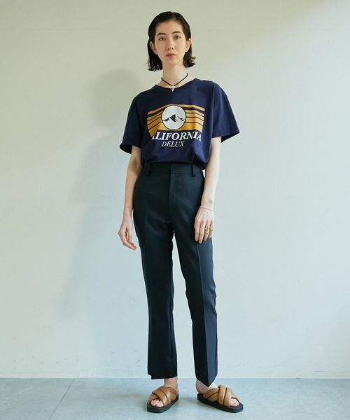 CALUX（キャラクス）の「【CALUX】プリントTシャツ/MOUNTAIN（Tシャツ/カットソー・レディース・ネイビー・FREE）」の9枚目の写真