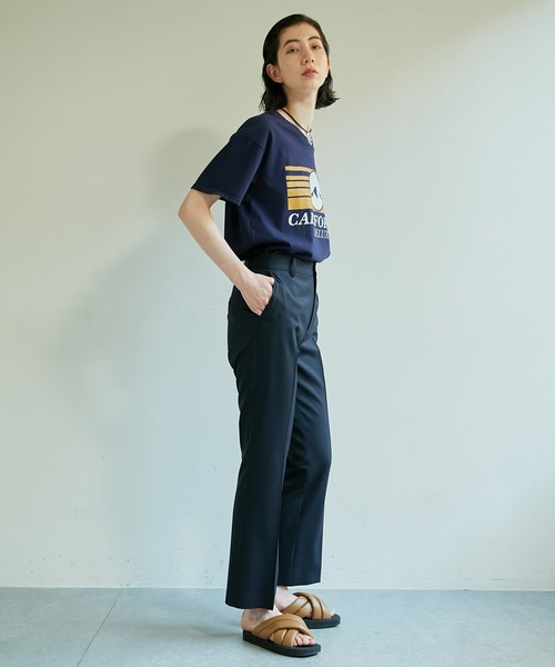 CALUX（キャラクス）の「【CALUX】プリントTシャツ/MOUNTAIN（Tシャツ/カットソー・レディース・ネイビー・FREE）」の2枚目の写真