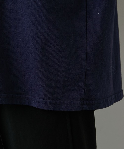 CALUX（キャラクス）の「【CALUX】プリントTシャツ/MOUNTAIN（Tシャツ/カットソー・レディース・ネイビー・FREE）」の3枚目の写真