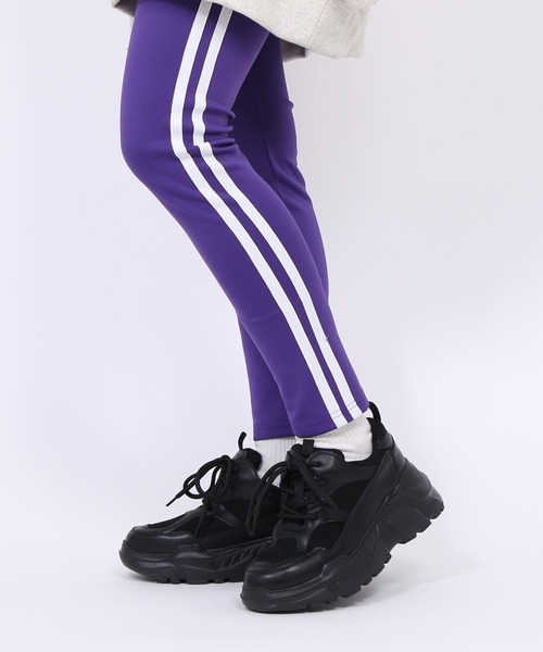 PUNYUS（プニュズ）の「プラットフォームスニーカー（スニーカー・レディース・ブラック・1/2/4/3）」の2枚目の写真