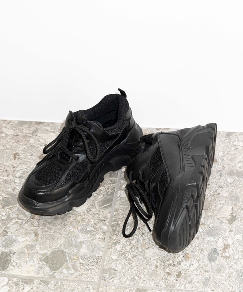 PUNYUS（プニュズ）の「プラットフォームスニーカー（スニーカー・レディース・ブラック・1/2/4/3）」の11枚目の写真